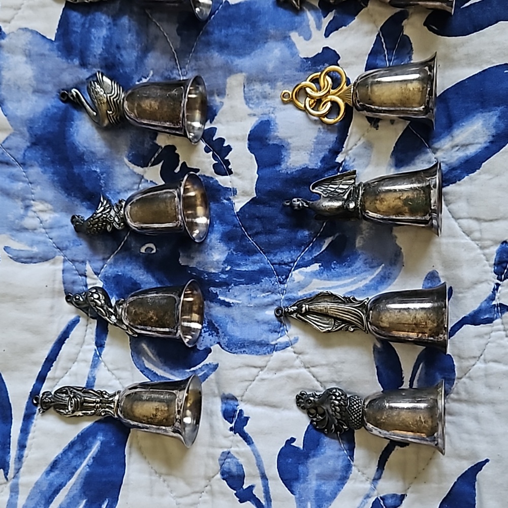 R and B 12 days of Christmas silver bells (10)